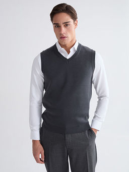 Standart Kal?p V Yaka Erkek Triko S?veter