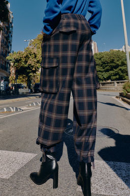 CHECKED CARGO BALLOON TROUSERS - Zara фото 5