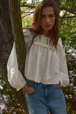 Blusa de algod?n con ribetes de encaje - H&m фото 3