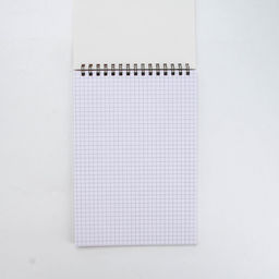 Цена за 3 шт. Блокнот А5, 40 л.. Обложка картон. «Пиксели»