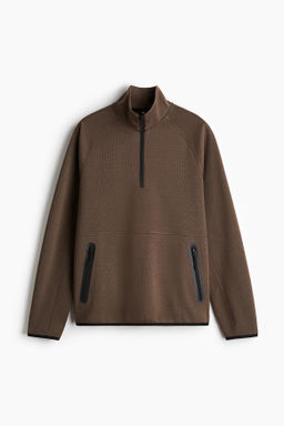 Top de deporte con DryMove Regular Fit