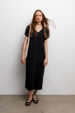 ЕВТ 5030/темный черный платье жен