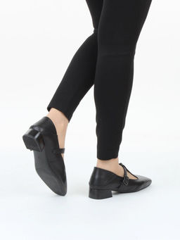 06-B68A-120A BLACK Туфли женские (натуральная кожа)