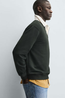 CONTRAST COLLAR POLO SWEATSHIRT - Zara фото 14