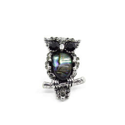 Брошь "Филин мини" перламутр гелиотис