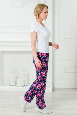 Брюки женские домашние из кулирки Барокко малиновые розы - Амадэль фото 6