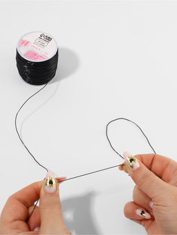 Цена за 2 шт. Нить для плетения, эластичная, 1001 м, d=0.8 мм, чёрная