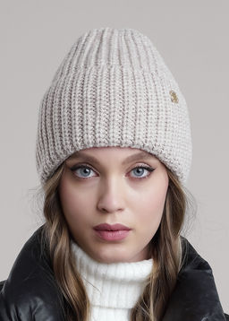 Шапка женская