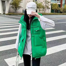 GB18401-2010-C BLACK Жилет женский демисезонный (120 гр. холлофайбера) - Фабричный китай фото 12