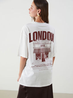 Bisiklet Yaka London Bask?l? Oversize Kad?n Ti??rt