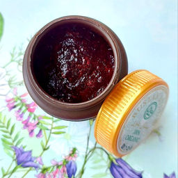 Термальный разогревающий гель для тела и лица на перце кайен, алоэ Vera и ягодных соках Rabie Harin "Горячий источник", 50 гр