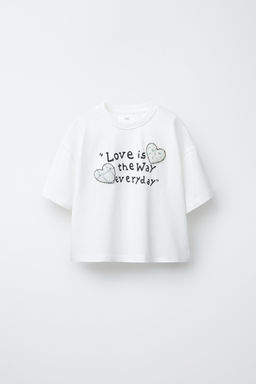 CAMISETA TEXTO PARCHES CORAZ?N / Blanco