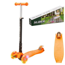 Самокат трехколесный