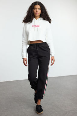 Siyah Yanlar? Serit Detayl? Loose Jogger Normal Bel Kal?n Orme Esofman Alt? PantolonTWOAW24EA00029 - Trendyolmilla фото 2