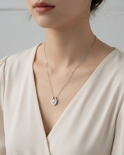 Кулон из стали на цепочке