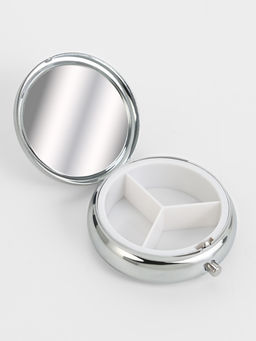 Цена за 2 шт. Таблетница с зеркалом, d=5×1.7 см, 3 секции, серебристая