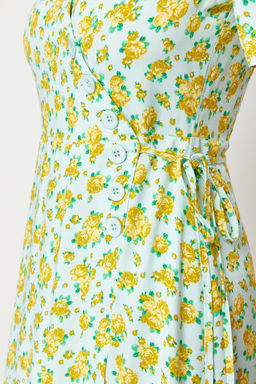 Cok Renkli Cicekli Kruvaze Midi Dokuma Elbise TWOSS24EL00492