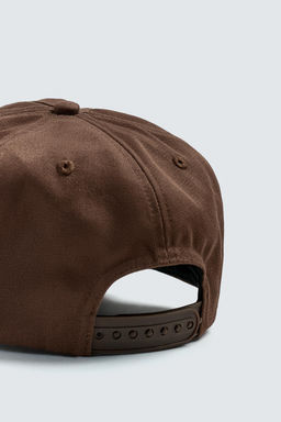 TEXT CAP HARRY LAMBERT FOR ZARA X DISNEY  фото 7