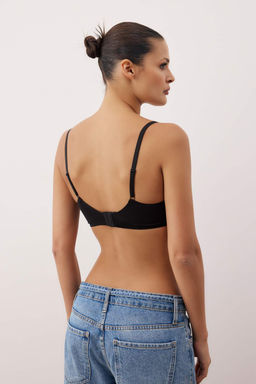Siyah Hayalet Dikissiz/Lazer Kesim Balensiz Kapl? Micro Bralette Orme Sutyen THMAW26SU00024