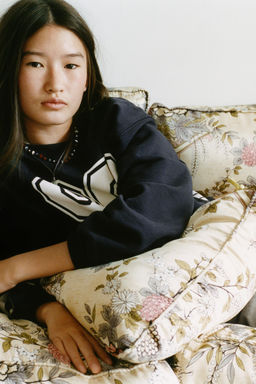 SUDADERA ESTAMPADO N?MERO / Gris antracita