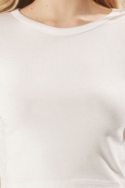 Premium Ekru Duz Viskoz/Yumusak Kumas Crop Bisiklet Yaka Esnek Orme Bluz TWOSS23BZ00198