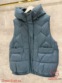 Жилетка женская с карманами