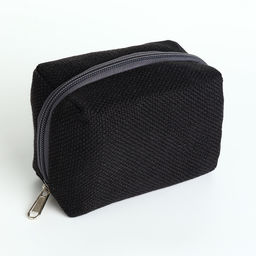 Косметичка женская на молнии, объёмная, маленькая, мягкая, чёрная