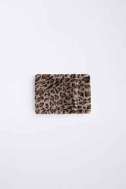ANIMAL PRINT FAUX FUR COLLAR