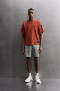 CAMISETA T?CNICA PARCHE / Burgundy