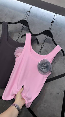 Майка цветок