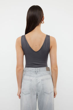 TRENDYOLMILLA Ekru Soft Touch/Yumusak Fitted V Yaka C?tc?tl? Orme Body TWOSS24BD00006  фото 13