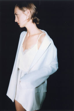 H&M+ Top con ribete de encaje  фото 4