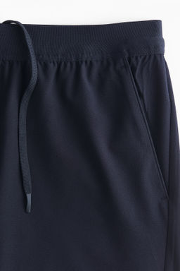 Pantal?n corto de tenis con DryMove Regular Fit - H&m фото 5