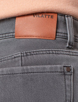 D54.076 Джинсы женские серый