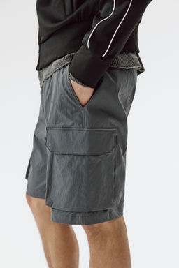 Pantal?n corto estilo cargo Regular Fit - H&m фото 7