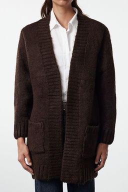 TRENDYOLMILLA Kahverengi Genis Kal?p Yumusak Dokulu Genis Kal?p Triko H?rka TWOAW25HI00275  фото 4