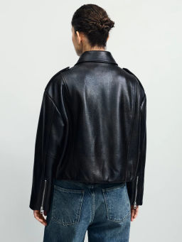 Куртка-косуха из искусственной кожи / Zarina