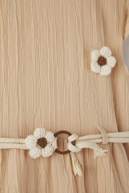 Tas K?z Cocuk Kemer Detayl? Cicek Aplikeli Pamuklu Dokuma K?sa Kollu Bayraml?k Elbise TKDSS24EL00015