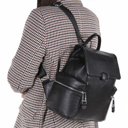 Рюкзак 18368 black Polina&Eiterou