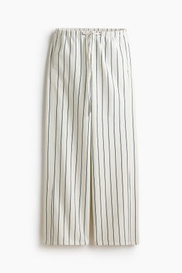 Pantal?n denim con cord?n de ajuste