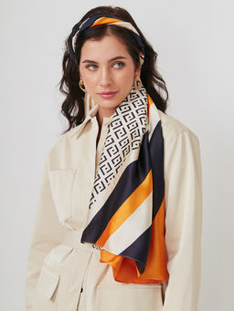 Большой, мягкий, тонкий и очень нежный двусторонний палантин с рисунком