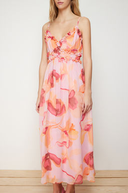 TRENDYOLMILLA Ekru Cicek Desenli A-Kesim F?rf?r Detayl? Astarl? Sifon Maxi Dokuma Elbise TWOSS23EL02013 фото 20