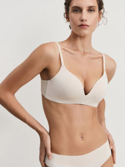 Бюстгальтер без косточек из микрофибры / Zarina