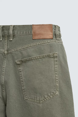 BERMUDA DENIM REGULAR FIT / Verde gris