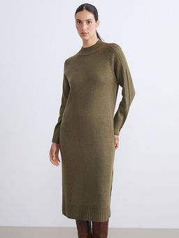 Yar?m Bal?k?? Yaka Y?rtma?l? Triko Elbise