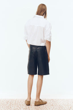 Bermudas de piel Regular Fit - H&m фото 5
