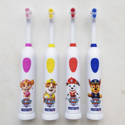 Longa vita / Детская зубная щетка от 3 лет