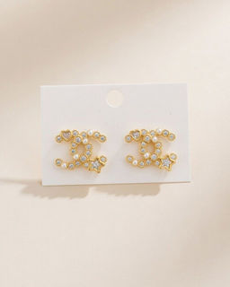 Стильные серьги