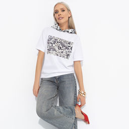 Футболка с капюшоном, Увлечена собой (графика) - Charutti фото 8