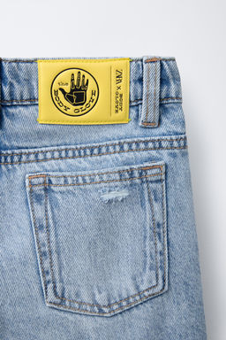 ZARA X BODY GLOVE ® RIPPED STRAIGHT DENIM BERMUDA SHORTS  фото 4